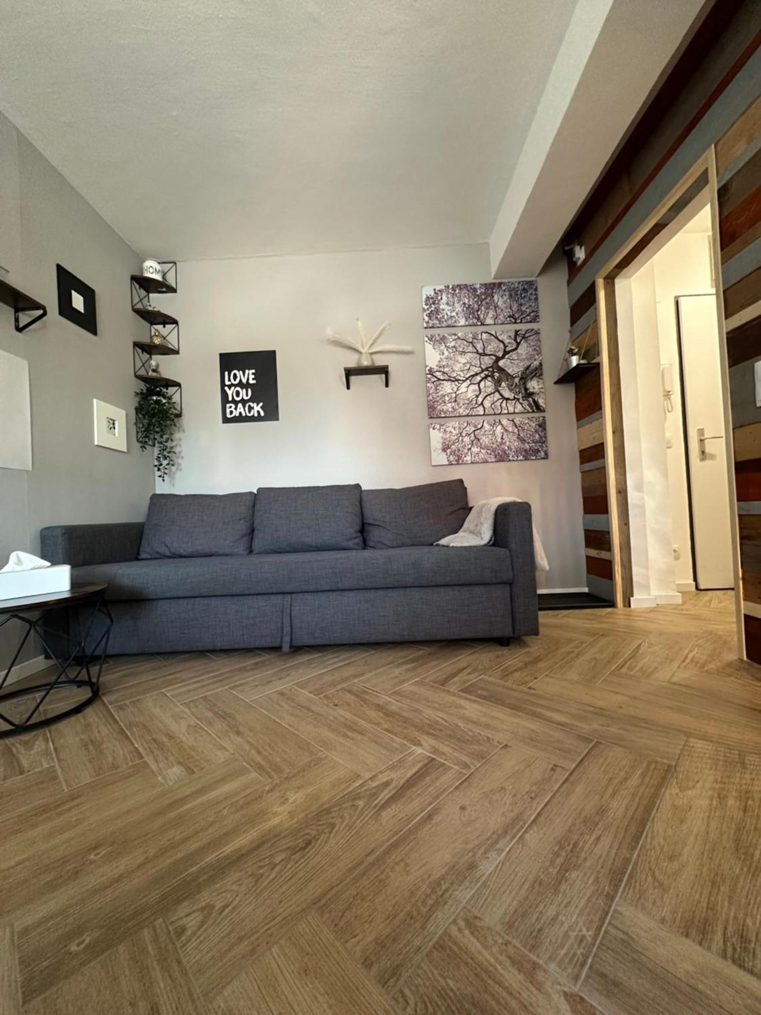 Sweet Apartment